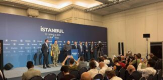 Україна та Росія домовилися в Стамбулі продовжити обміни полоненими