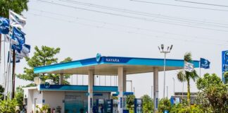 Индийский филиал "Роснефти" уменьшил объемы переработки из-за санкций ЕС