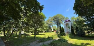 У Львові розпочали ексгумацію тіл польських військових, загиблих в Україні