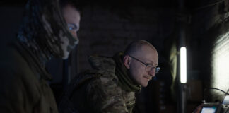 Люди, звірі і птахи: битва за Харків очима актора і військового Богдана Синявського