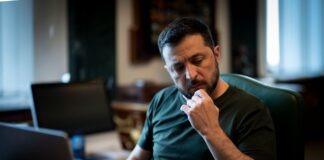 Війна та внутрішні хвилювання: що впливає на рейтинги Зеленського