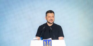 Зеленський: Я повідомив президенту США, що Путін блефує