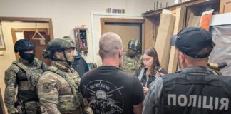 В Україні проводять понад 150 одночасних обшуків через переправлення чоловіків за кордон