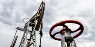 Російський бюджетний дефіцит перевищив запланований на рік рівень
