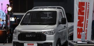 В Росії призупинив діяльність ще один автозавод через зниження продажів
