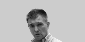 Яка нинішня стратегія гри на світовій шахівниці