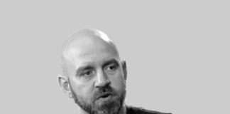 Фасад кремлівського концтабору: як "хороших росіян" добиває правда про їхню країну