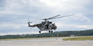 До Польщі перекинули три гелікоптери з Чехії після атаки дронами з боку РФ