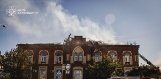Росія здійснила атаку дроном на університет у Харкові, у місті є постраждалі – відео