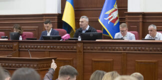 "Мер нас ігнорує": чи вистачить голосів у Київраді для відставки Кличка?