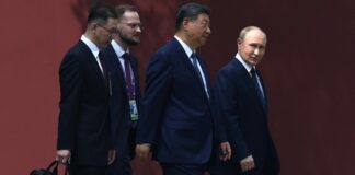 Товарообіг між Росією та Китаєм скоротився на 20% – ЗМІ
