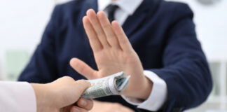 40% громадян вважають Україну "безнадійно корумпованою" – опитування КМІС