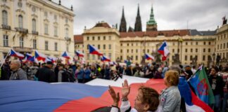У Чехії розпочинаються парламентські вибори: серед кандидатів є партії з антиукраїнськими поглядами