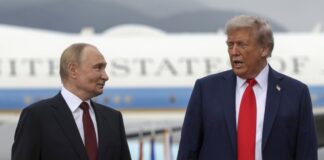 Трамп провів розмову з Путіним і анонсував зустріч у Угорщині: повна заява президента США