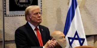Трамп про мирні домовленості після Ізраїлю: Спочатку слід вирішити питання з Росією