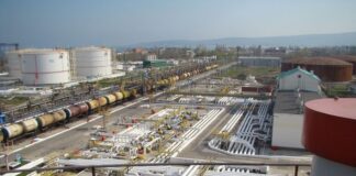 З’явилося супутникове зображення нафтового термінала в окупованій Феодосії після ударів