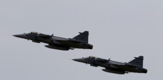 Аналіз Бадрака: шведські Gripen не поступаються російським винищувачам Су-30 і Су-35
