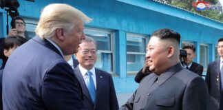 Південна Корея просить Трампа зустрітися з лідером КНДР під час візиту до Азії