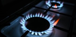 Україна збільшить імпорт газу на 30% через обстріли з боку Росії