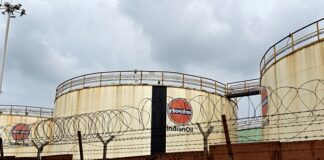 Індія планує замінити російську нафту постачаннями зі США, повідомляють ЗМІ