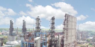 Генштаб підтвердив удар по нафтохімічному заводу в Башкортостані та нафтопереробному заводу в Кстові