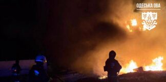 Росія здійснила атаку на Одеську область: пошкоджено об’єкти енергетики та депо Укрзалізниці – фото, відео