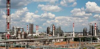 Дрони "Барс" вразили нафтопереробний завод у Самарській області та склад дронів підрозділу "Рубікон"