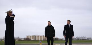 Україна планує придбати у Франції 100 літаків Rafale до 2035 року