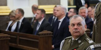 Начальник Генерального штабу Польщі: Противник почав готуватися до війни