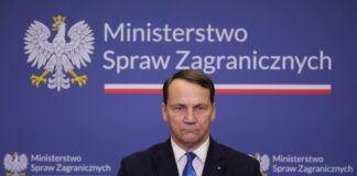 Польща у відповідь на диверсії на залізниці закриє останнє російське консульство
