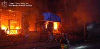 Росіяни завдали удару по Запоріжжю, є загиблі та поранені
