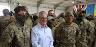 Британія все ще має намір розміщувати свої війська в Україні, заявив спікер Стармера
