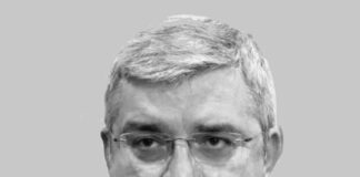 Як занести свій прапор у "чорний список": практичний посібник від Кремля