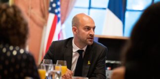 Мир в Україні можливий, якщо Путін відмовиться від ідеї "відродження імперії", заявляє глава МЗС Франції