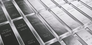 Срібло встановило новий рекорд після підйому в жовтні