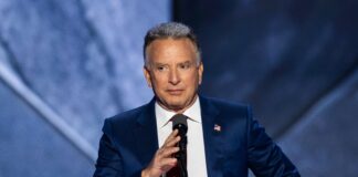 Виткофф після зустрічі з росіянами вірить в їхнє прагнення до "миру", а Дмитрієв заявляє — далі Москва