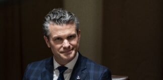 Стейки та "російський соус": Хегсет уявив вечерю з Трампом, Путіним і Зеленським