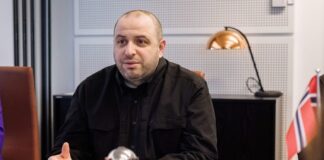 Умеров сподівається узгодити до кінця дня позицію, яка наблизить до миру