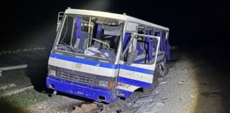 Деякі постраждалі перебували в автобусі в епіцентрі атаки: ДСНС про наслідки удару РФ по Одещині