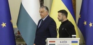 Одна особа турбується про себе, а страждають два народи — відповідь Зеленського на Орбана та ЄС