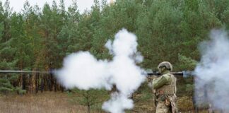 Росія нераціонально використовує резерви в Покровську, просто "заганяючи піхоту" – генерал