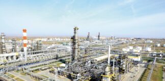 До Самарської області прилетіли десятки дронів: метою знову міг бути Новокуйбишевський НПЗ