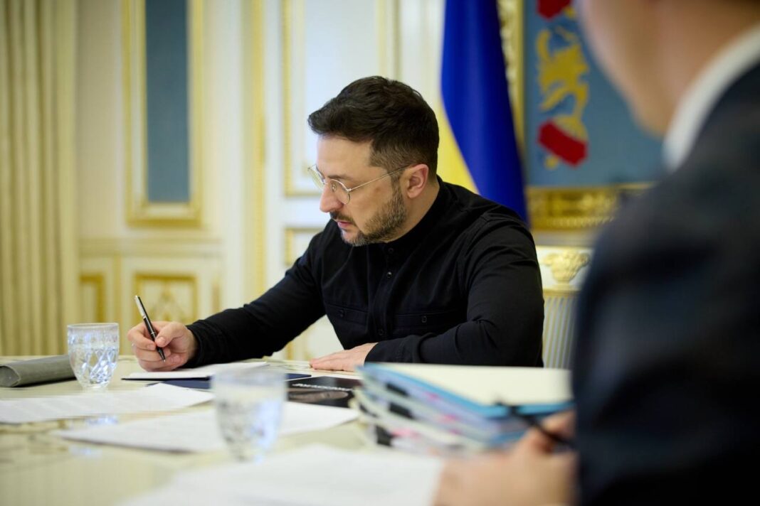 Зеленський змінив склад РНБО: до складу увійшли Шмигаль і Федоров, вийшов Малюк