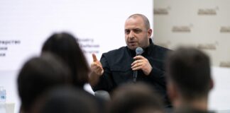 Умеров вирушив до Туреччини для переговорів про відновлення обмінів: "Нам потрібна підтримка"