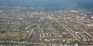 В Росії повідомляють про пожежу на нафтозаводі під Липецком: знову прилетіли дрони, з’явилося відео