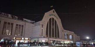 На п’яти великих залізничних вокзалах знизять освітлення