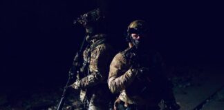 У центрі Куп’янська спецпризначенці провели зачистку: росіяни ховалися в АТБ відео