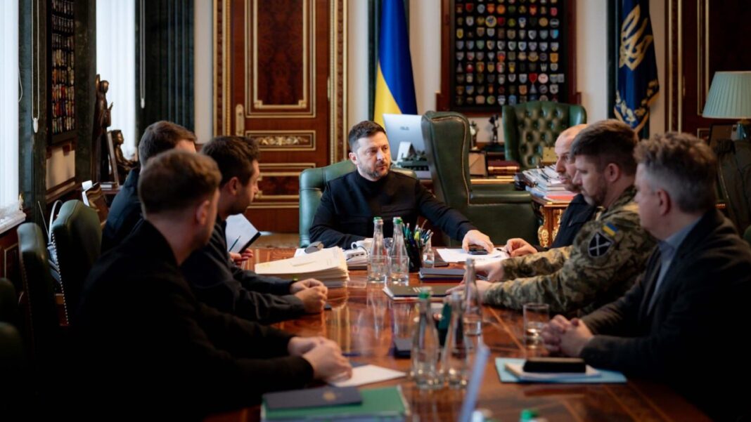 Складні політичні питання залишаються невирішеними — Зеленський провів зустріч з делегацією після Абу-Дабі