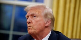 Американці майже повністю покривають мита Трампа – ЗМІ