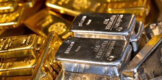 Ціни на золото та срібло знизилися через новини зі США